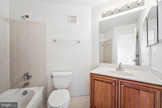 7720 SPOLETO LN, Mclean, VA 22102