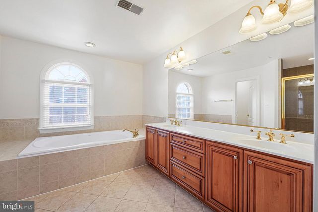 7720 SPOLETO LN, Mclean, VA 22102