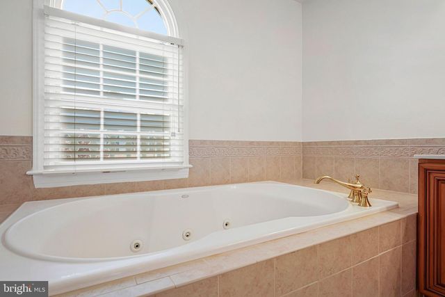 7720 SPOLETO LN, Mclean, VA 22102