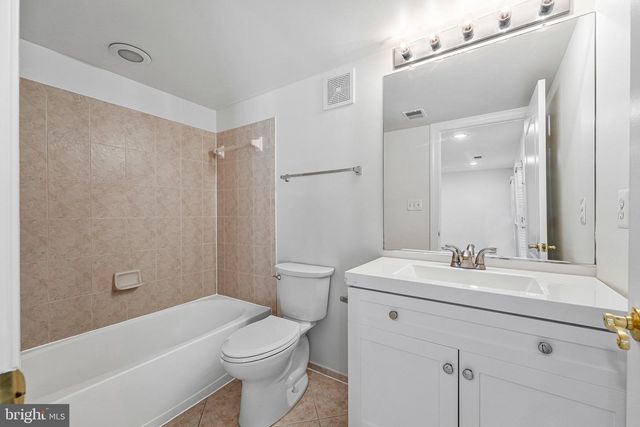 7720 SPOLETO LN, Mclean, VA 22102