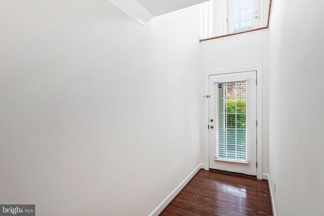 7720 SPOLETO LN, Mclean, VA 22102