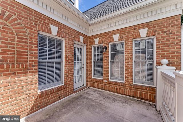 7720 SPOLETO LN, Mclean, VA 22102