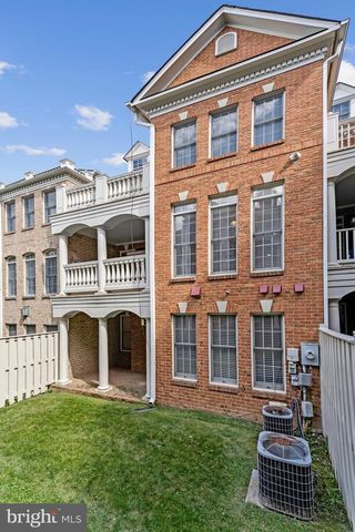7720 SPOLETO LN, Mclean, VA 22102