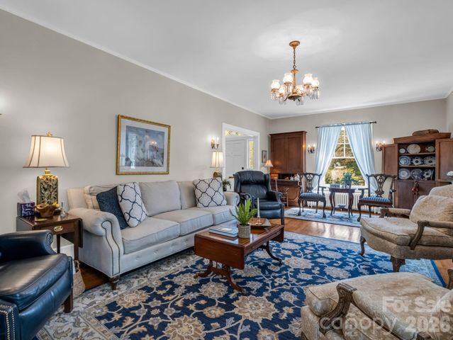 527 N Main Street, Rutherfordton, NC 28139