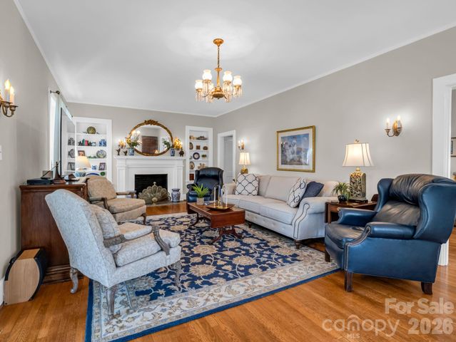 527 N Main Street, Rutherfordton, NC 28139