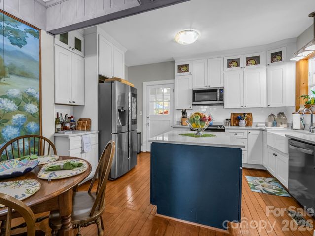 527 N Main Street, Rutherfordton, NC 28139