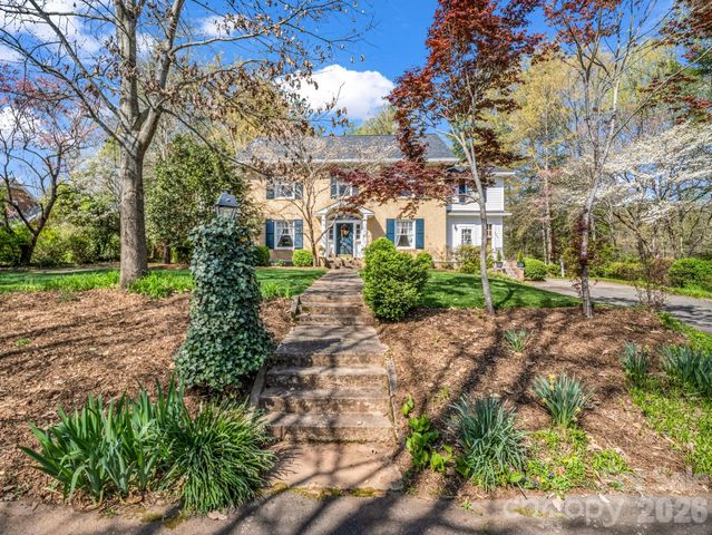 527 N Main Street, Rutherfordton, NC 28139