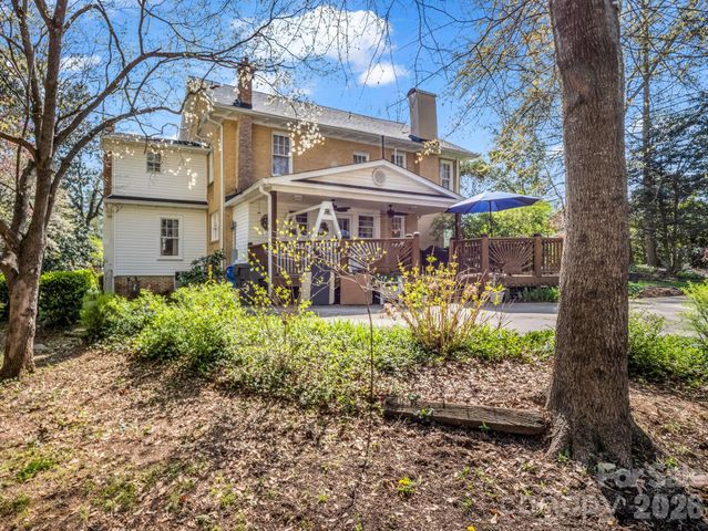 527 N Main Street, Rutherfordton, NC 28139