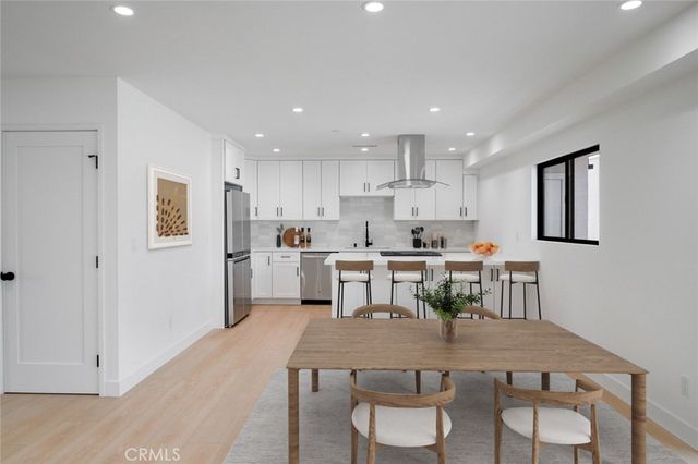 1334 9th Street 3, Santa Monica, CA 90401