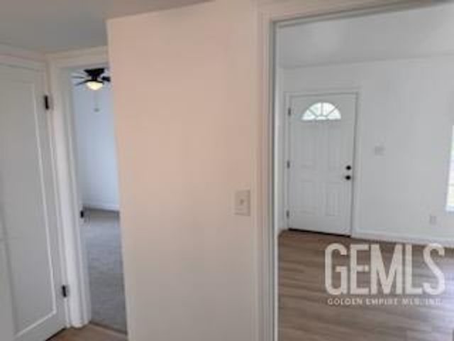 101 Griffiths Street, Bakersfield, CA 93309