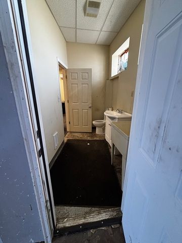 505 Lynn A, Malden, MA 02148