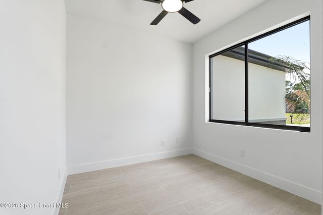 889 Reading Street SE, Palm Bay, FL 32909