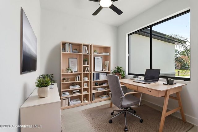 889 Reading Street SE, Palm Bay, FL 32909