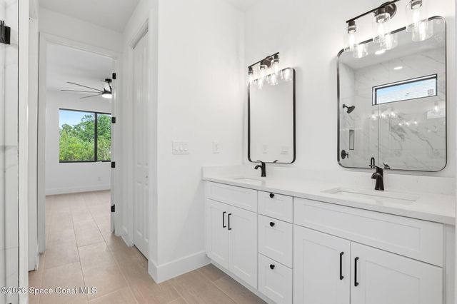 889 Reading Street SE, Palm Bay, FL 32909