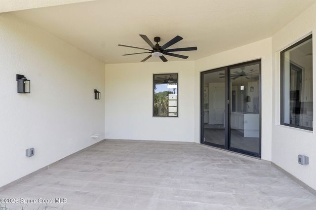 889 Reading Street SE, Palm Bay, FL 32909