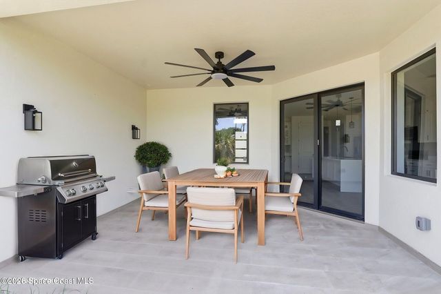 889 Reading Street SE, Palm Bay, FL 32909