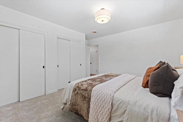 831 W Riverview DRIVE, Glendale, WI 53209