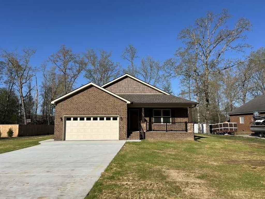 362 Oak Hollow Rd, Manchester, TN 37355