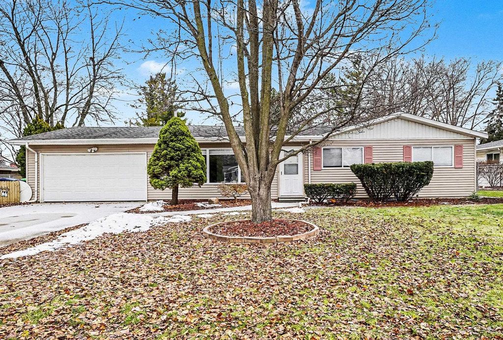 4641 Hepburn Drive, Saginaw Twp, MI 48603