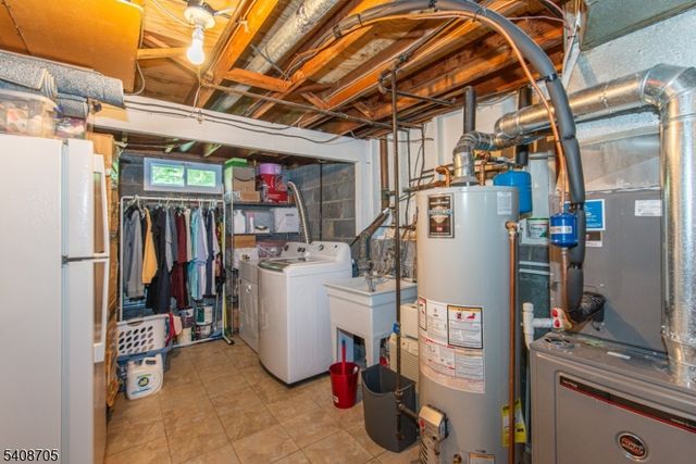 4 George St, Roxbury Twp., NJ 07876