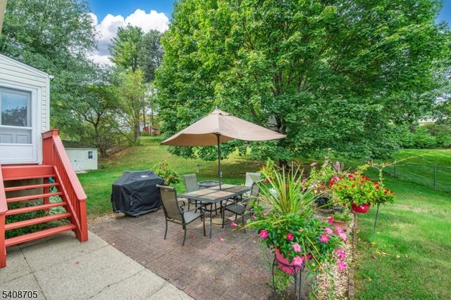 4 George St, Roxbury Twp., NJ 07876