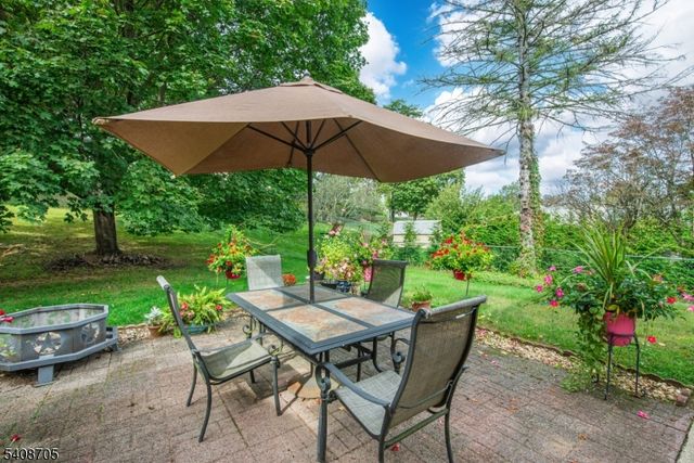 4 George St, Roxbury Twp., NJ 07876