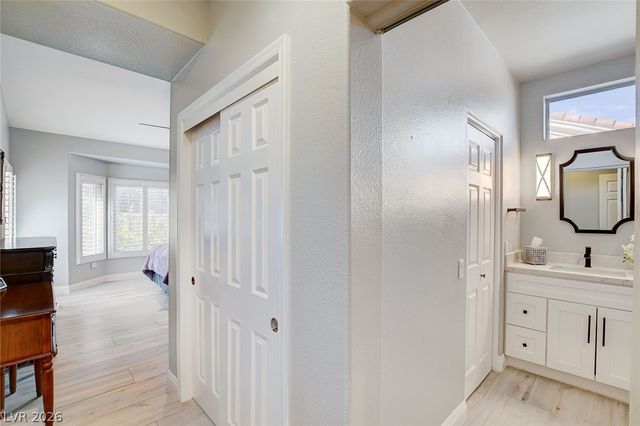 2629 Hanging Rock Drive, Las Vegas, NV 89134