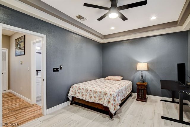 2629 Hanging Rock Drive, Las Vegas, NV 89134