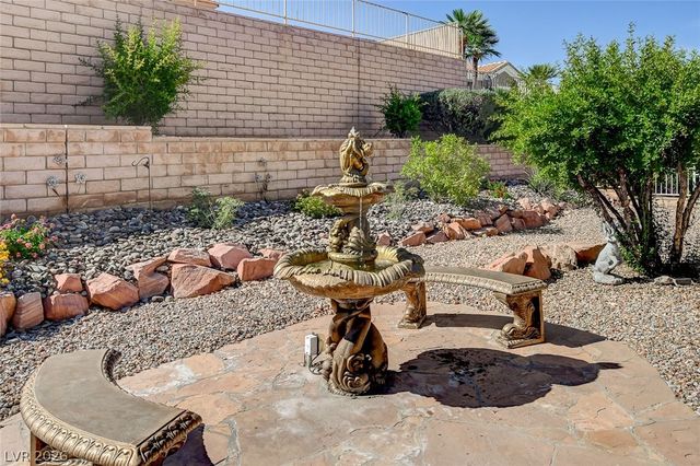 2629 Hanging Rock Drive, Las Vegas, NV 89134