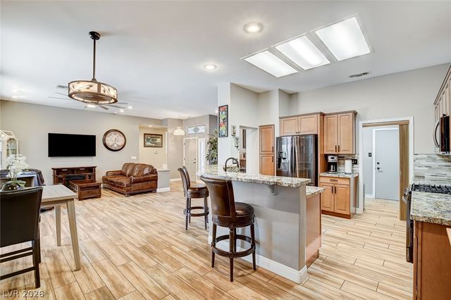 2629 Hanging Rock Drive, Las Vegas, NV 89134