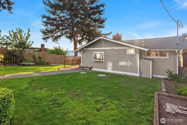 19312 Soundview Drive NW, Stanwood, WA 98292
