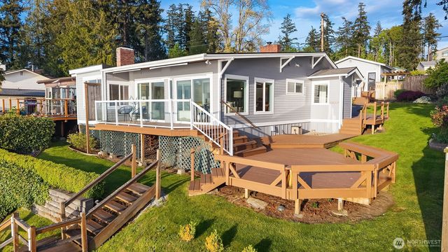 19312 Soundview Drive NW, Stanwood, WA 98292