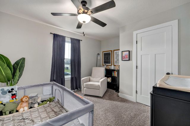 854 E Acacia Lane, Nixa, MO 65714