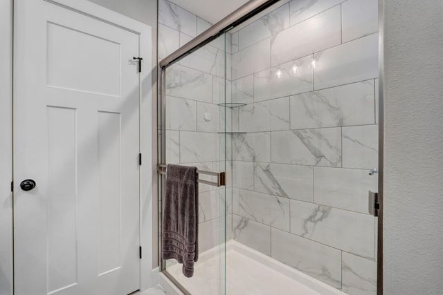 854 E Acacia Lane, Nixa, MO 65714