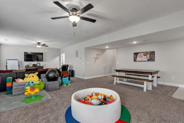 854 E Acacia Lane, Nixa, MO 65714