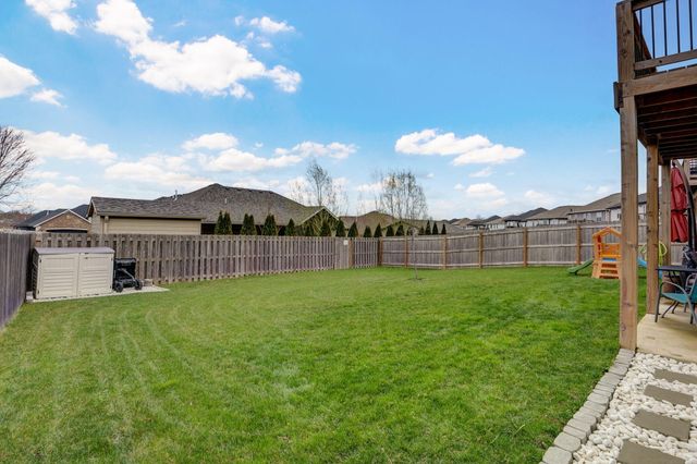 854 E Acacia Lane, Nixa, MO 65714