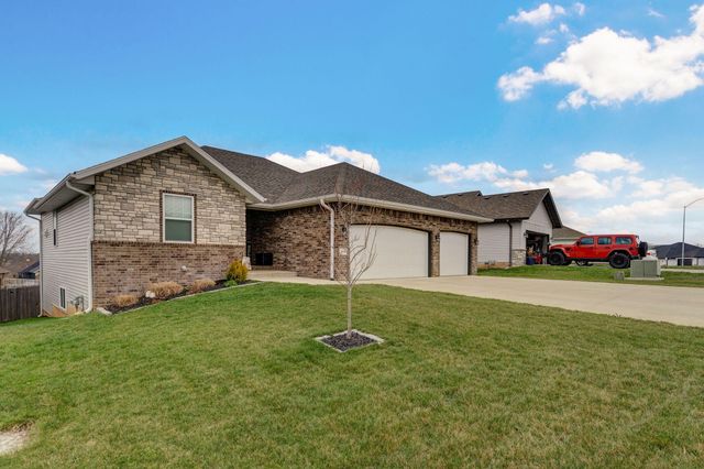 854 E Acacia Lane, Nixa, MO 65714