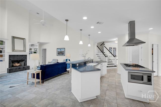 33 Penrose Drive, Savannah, GA 31410