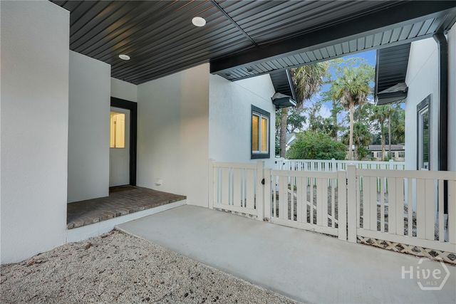 33 Penrose Drive, Savannah, GA 31410