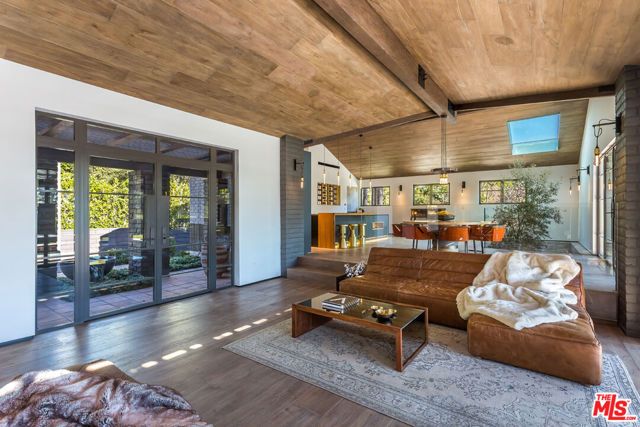 1707 Rising Glen Road, Los Angeles, CA 90069