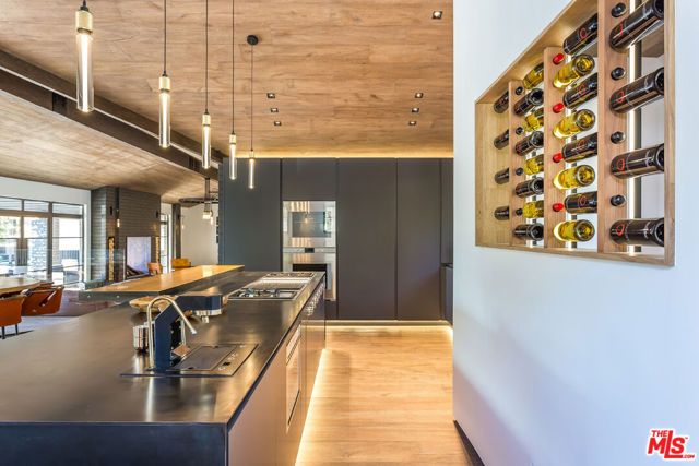 1707 Rising Glen Road, Los Angeles, CA 90069