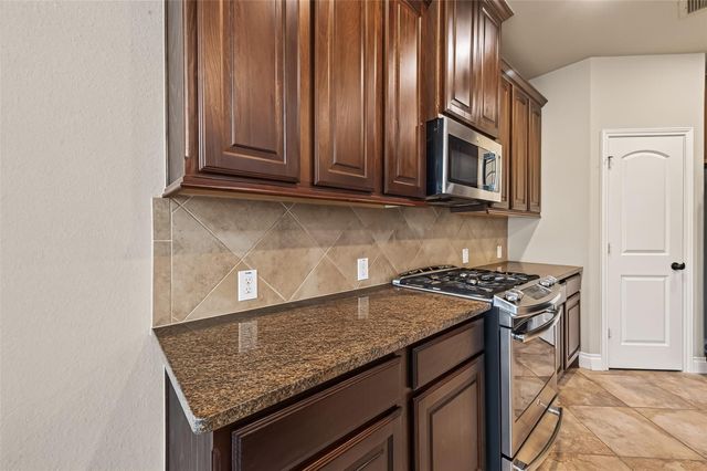 16810 Whighams Place, Richmond, TX 77407