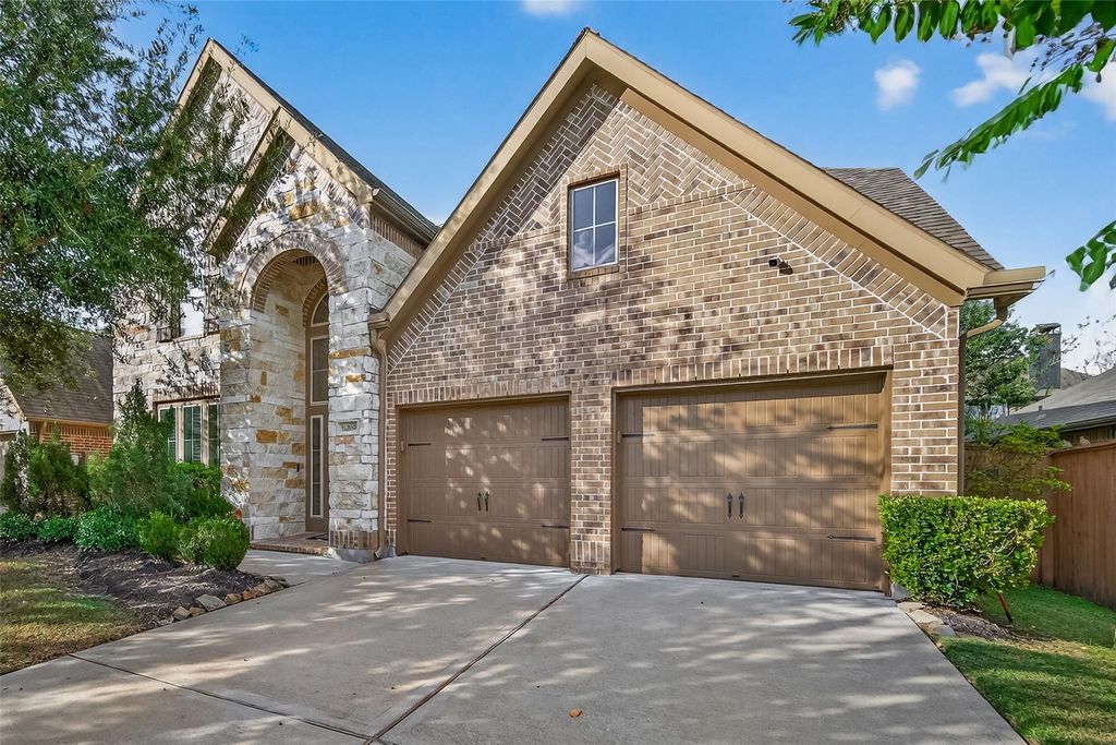 16810 Whighams Place, Richmond, TX 77407
