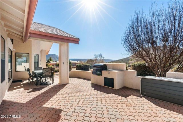 96 E Lindsay Way, Sedona, AZ 86351