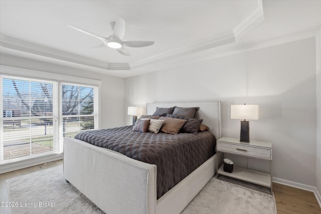 10215 Glenmary Farm Dr, Louisville, KY 40291