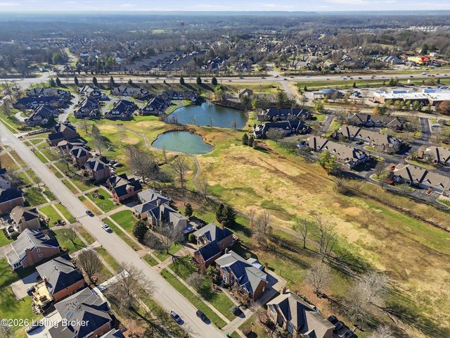 10215 Glenmary Farm Dr, Louisville, KY 40291