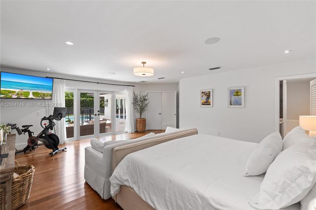 735 Benevento Ave, Coral Gables, FL 33146