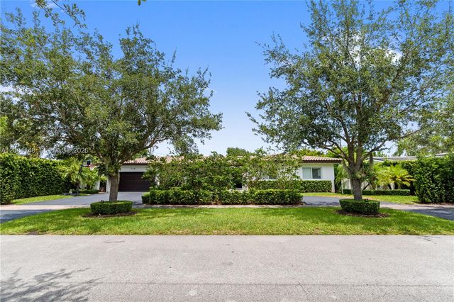 735 Benevento Ave, Coral Gables, FL 33146