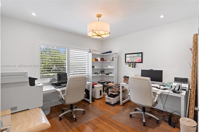 735 Benevento Ave, Coral Gables, FL 33146
