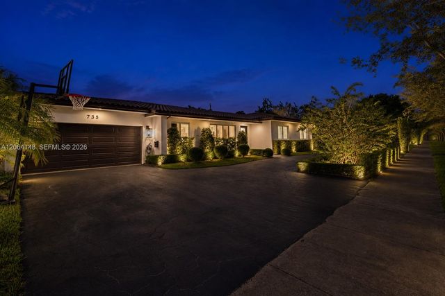 735 Benevento Ave, Coral Gables, FL 33146